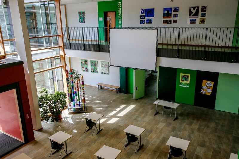 Foto des Innenbereiches der Schule